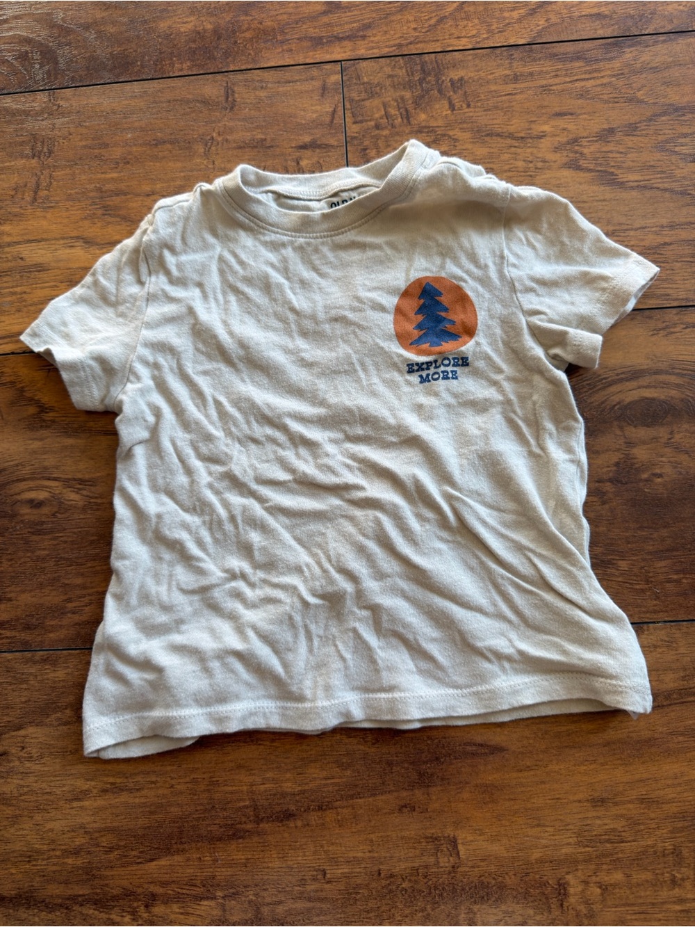 Old Navy Cream Tee with Orange Circle & Blue Tree Graphic